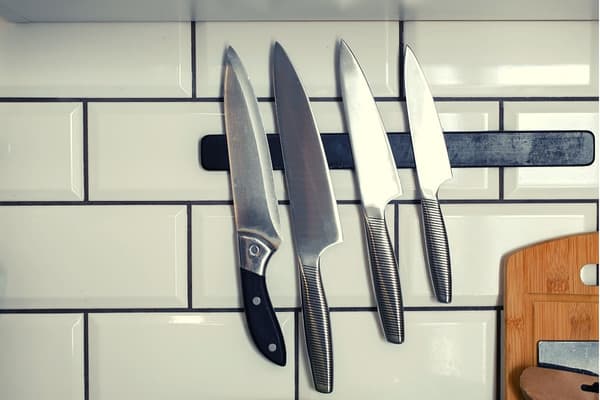 Clean Zwilling and Henckels Knives